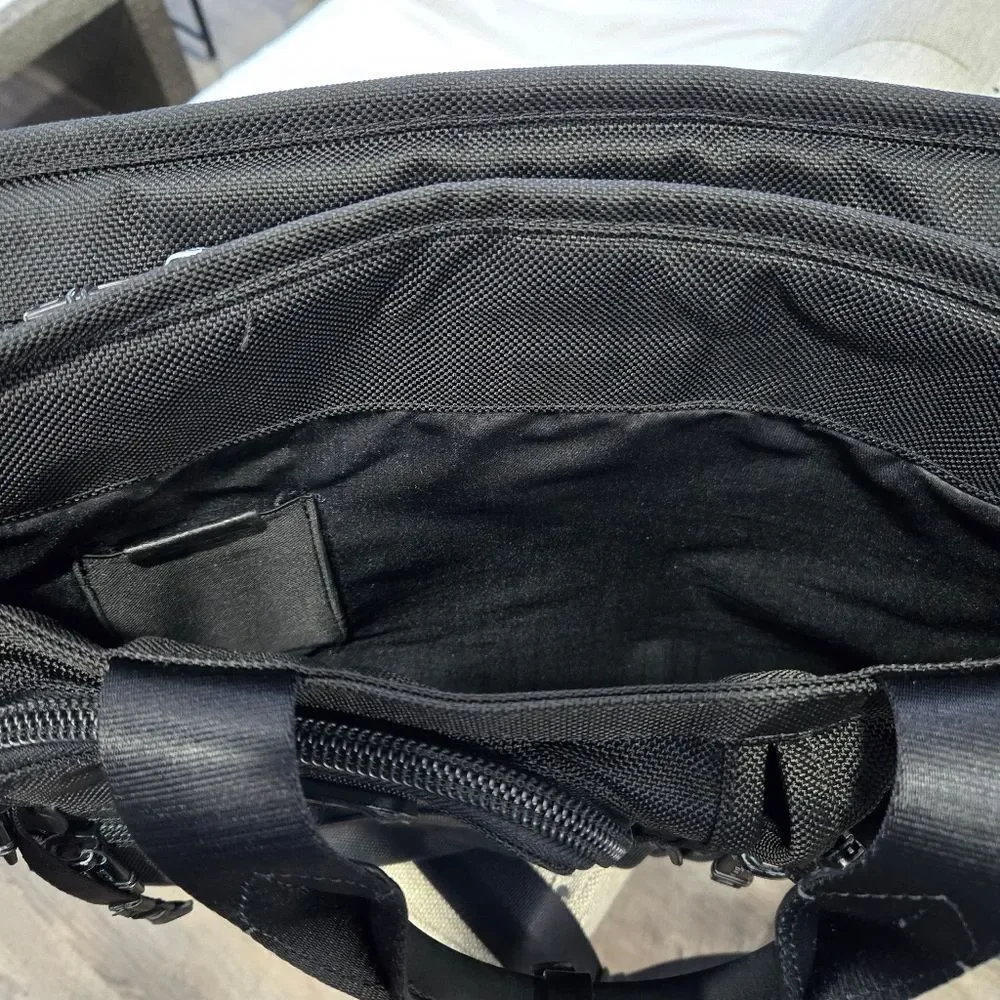 🐢 TUMI Alpha Expandable Organizer Laptop Briefcase